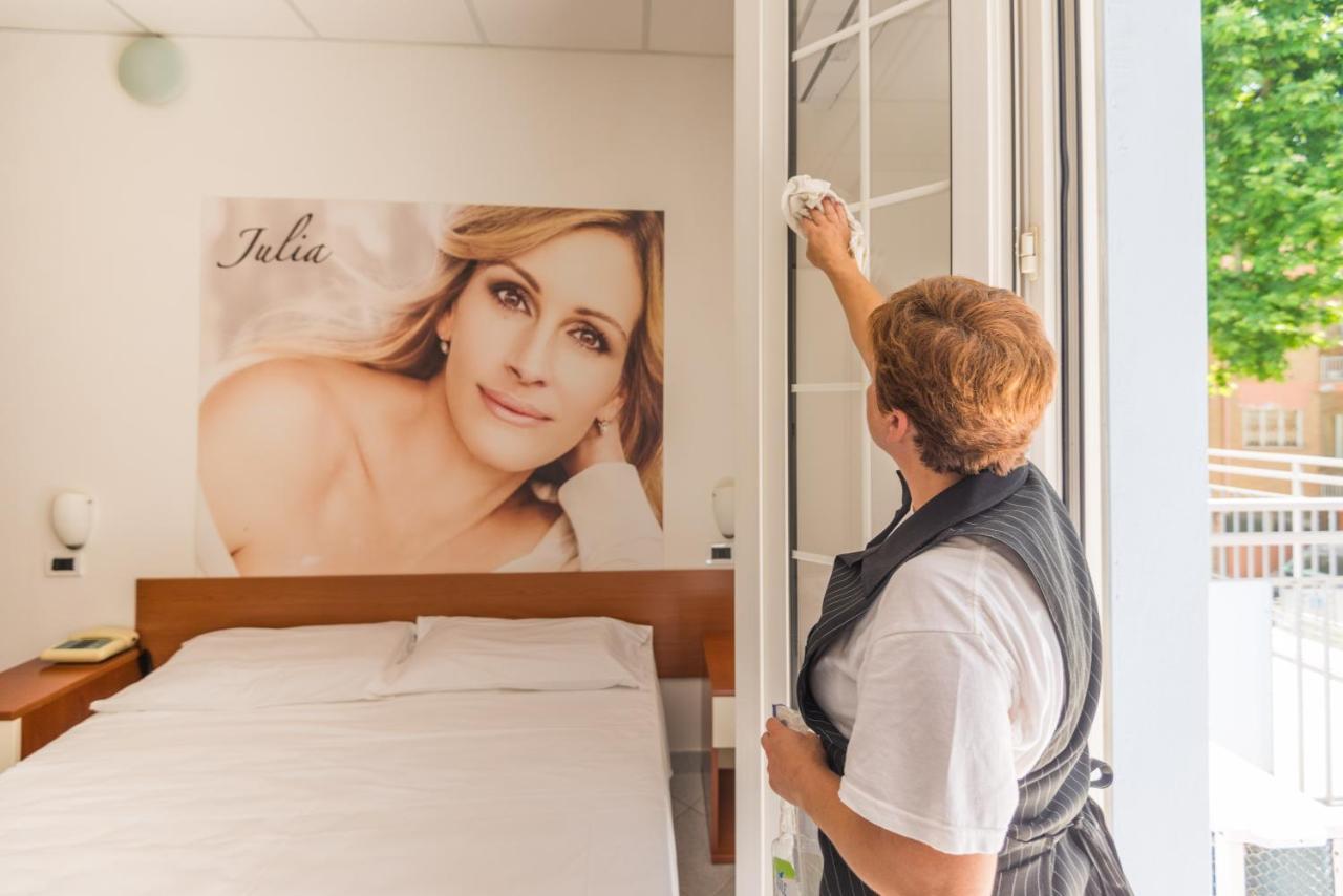 Hotel Lady Rimini Eksteriør billede